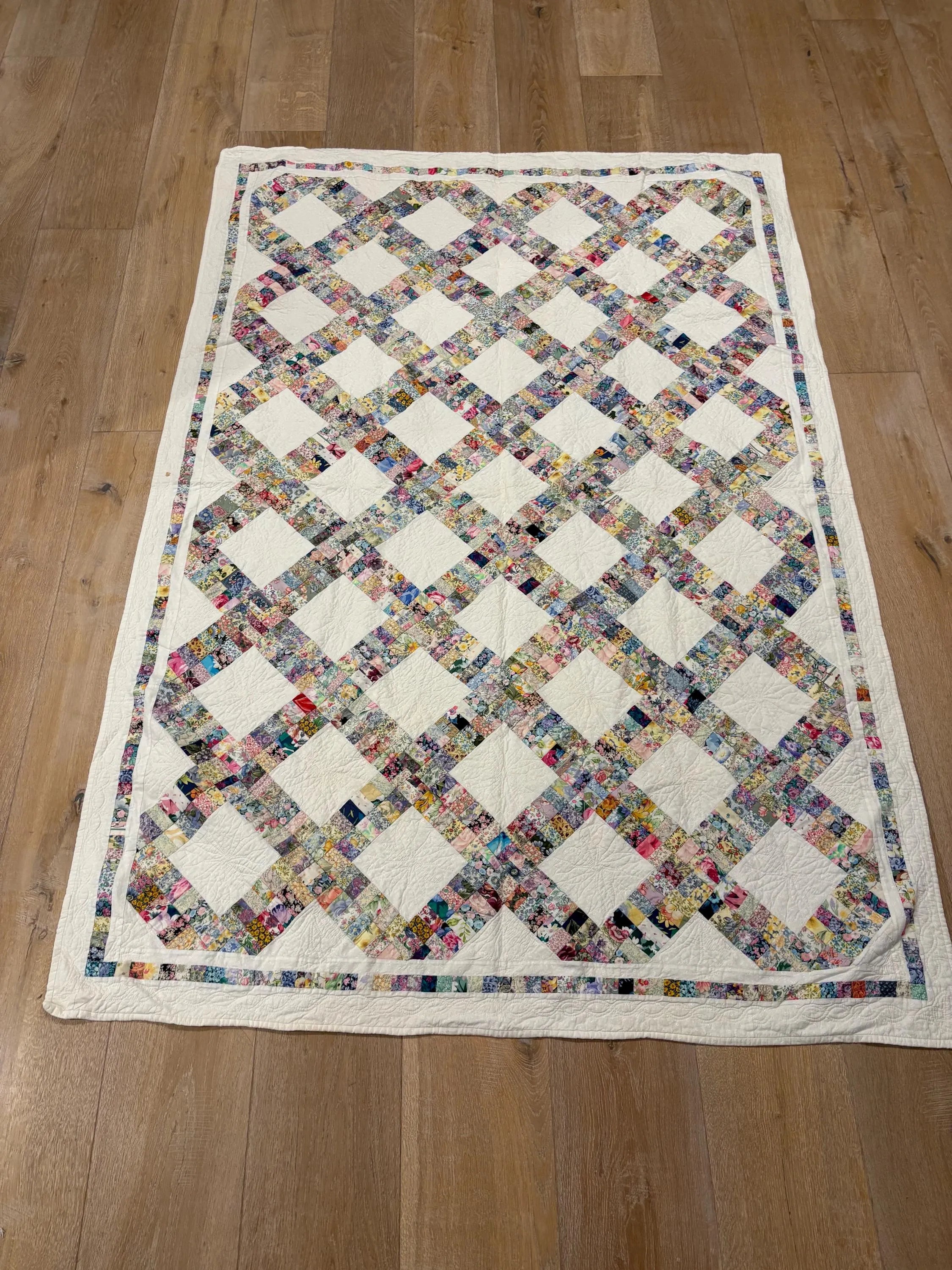 Vintage 85 x 57.5 mini patch multi-colored quilt