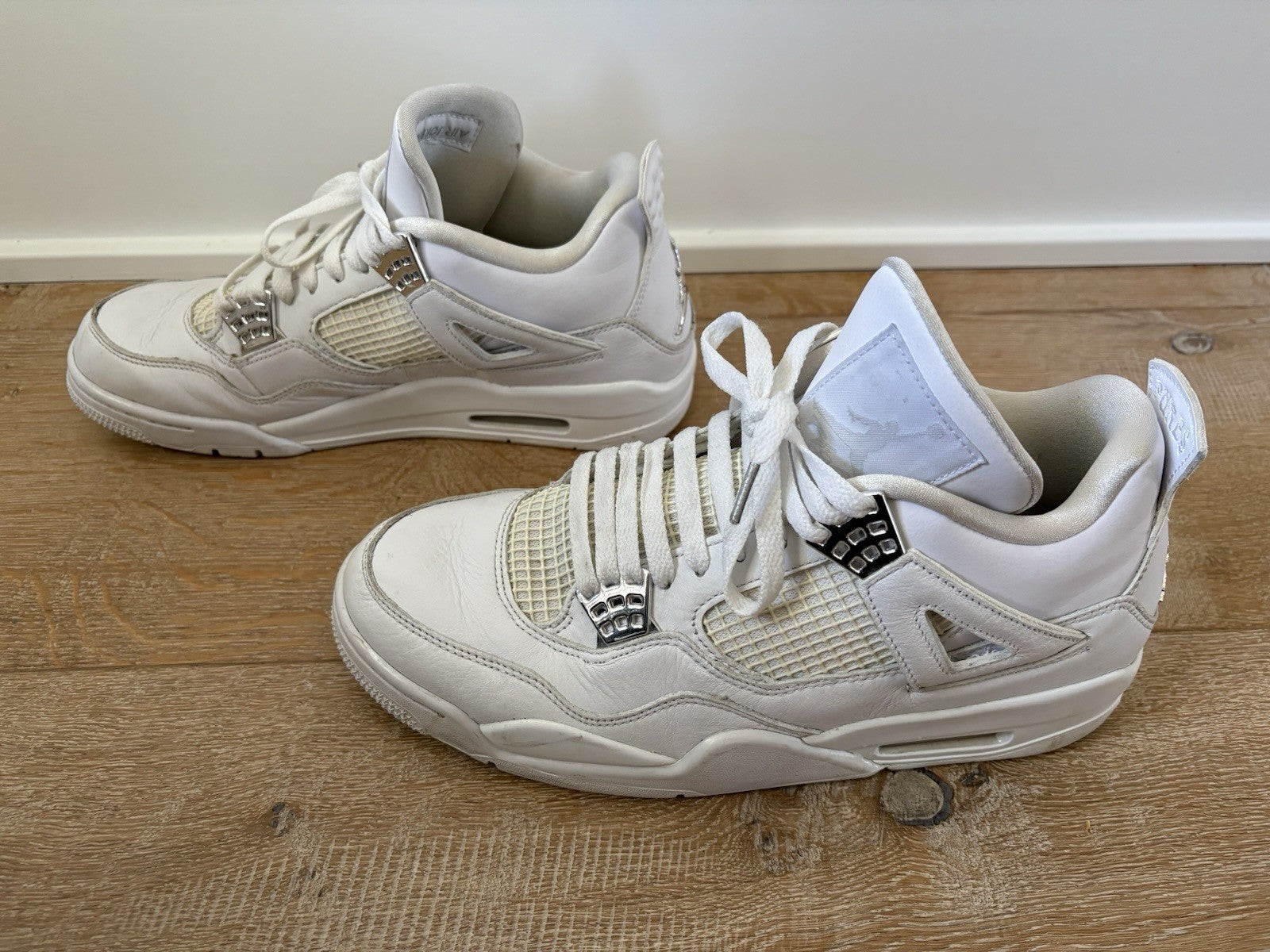 Air Jordan 4 Pure Money Sz 10.5